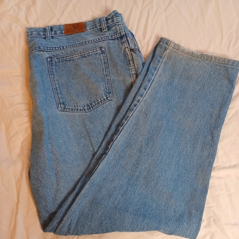 Eddie Bauer jeans 44, light blue, minor distressed